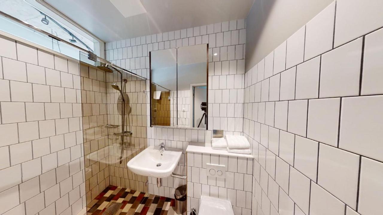 Apartment Second Asplund